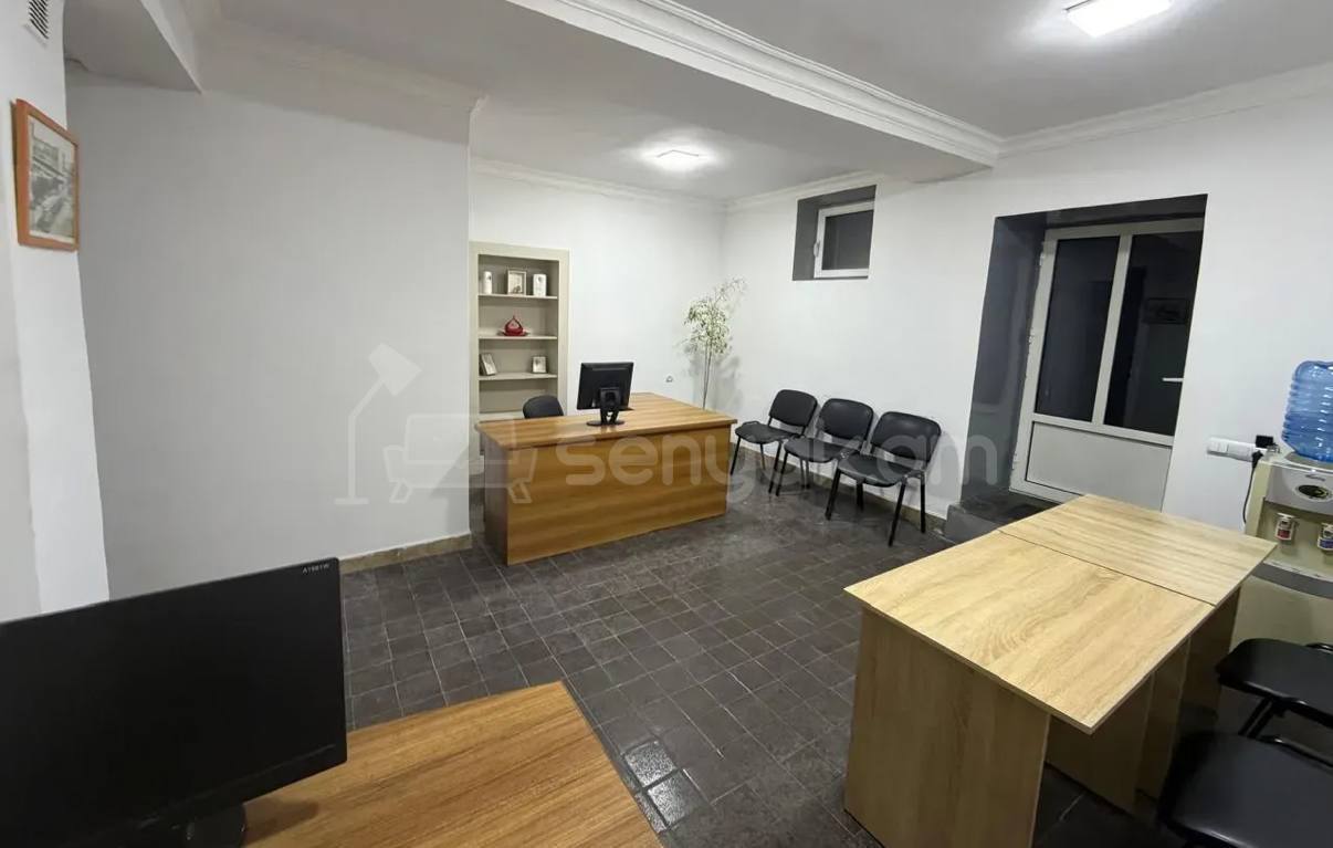 Օֆիսային Տարածք, 65քմ, Կապիտալ Վերանորոգված