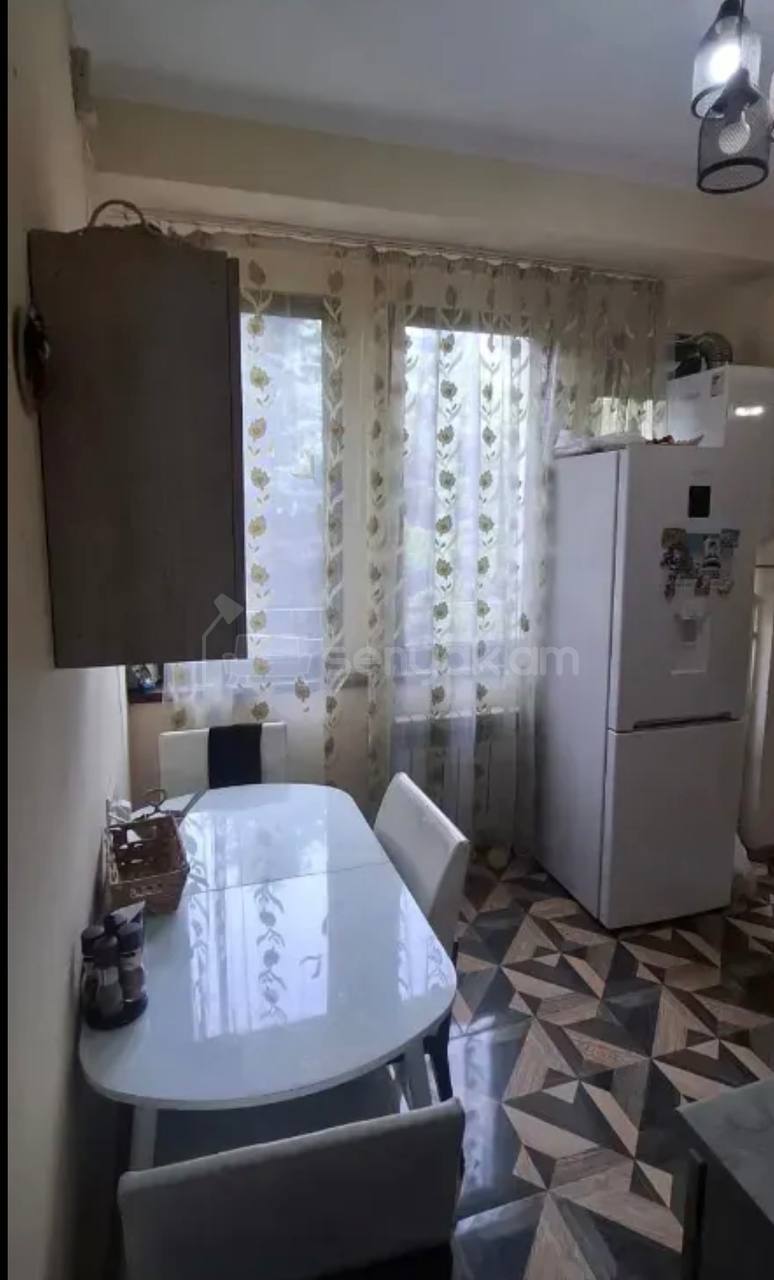 3 Սենյականոց Բնակարան Նորակառույցում, 65քմ, 3/9 հարկ, Կապիտալ Վերանորոգված