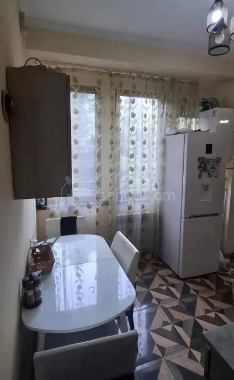 3 Սենյականոց Բնակարան Նորակառույցում, 65քմ, 3/9 հարկ, Կապիտալ Վերանորոգված