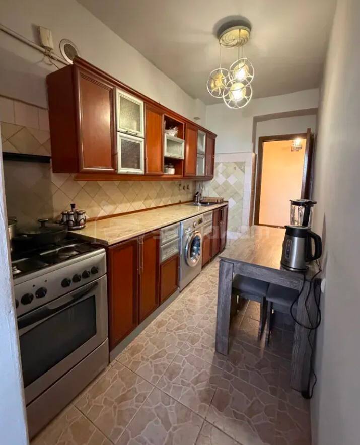 4 Սենյականոց Բնակարան, 84քմ, 1/9 հարկ, Կապիտալ Վերանորոգված