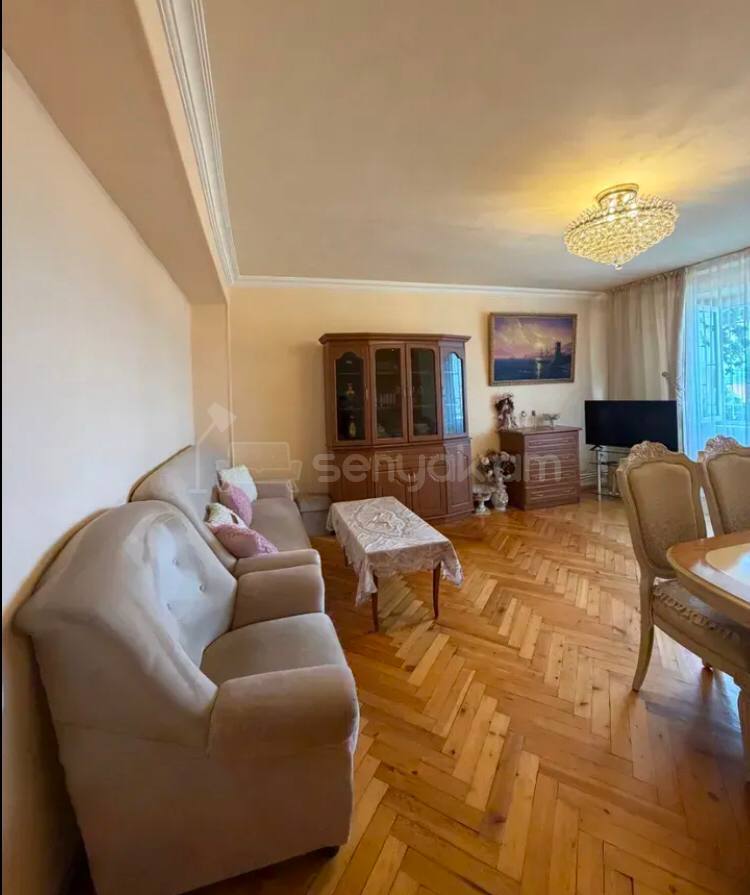4 Սենյականոց Բնակարան, 84քմ, 1/9 հարկ, Կապիտալ Վերանորոգված