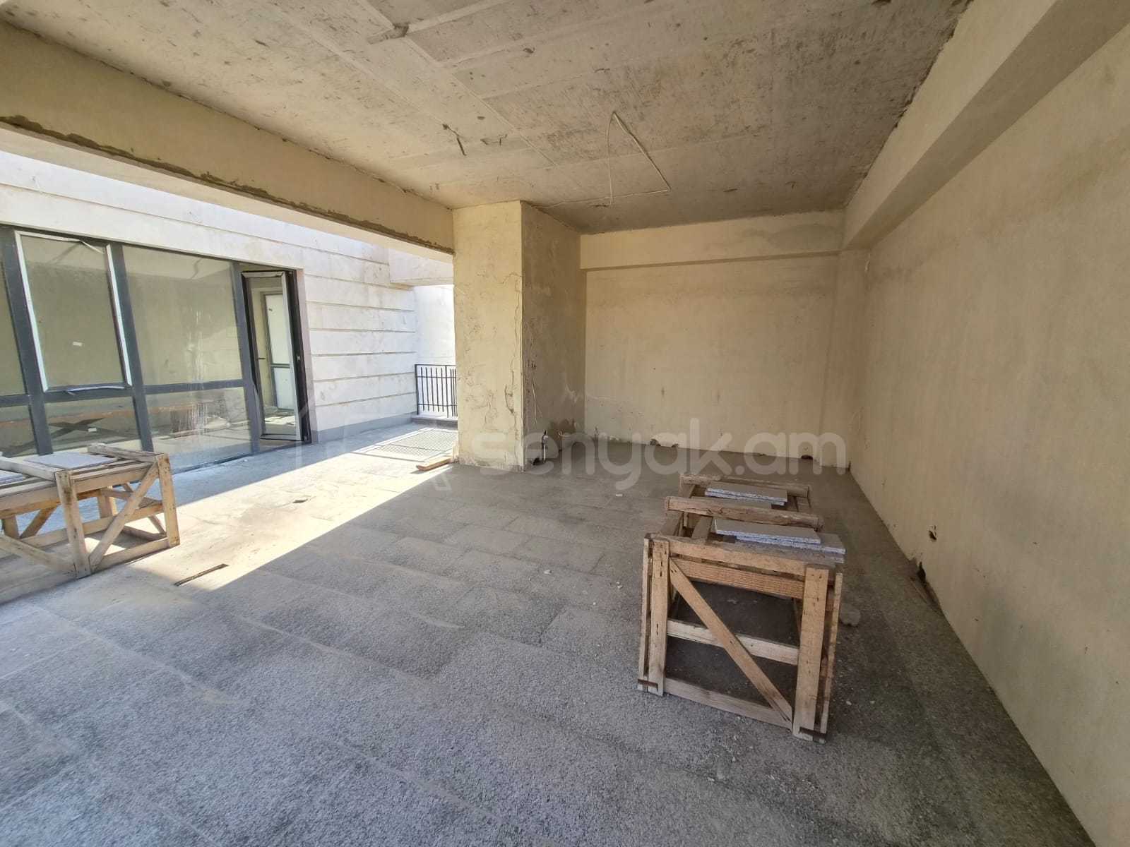 4 Սենյականոց Բնակարան Նորակառույցում, 280քմ, 12/20 հարկ, Զրոյական Վիճակում