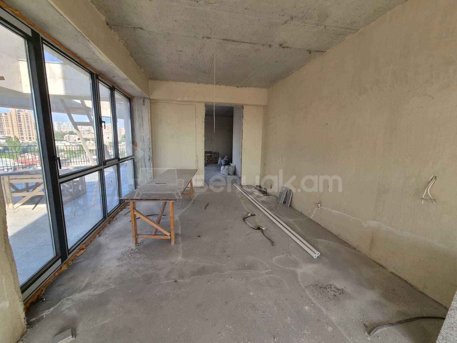 4 Սենյականոց Բնակարան Նորակառույցում, 280քմ, 12/20 հարկ, Զրոյական Վիճակում