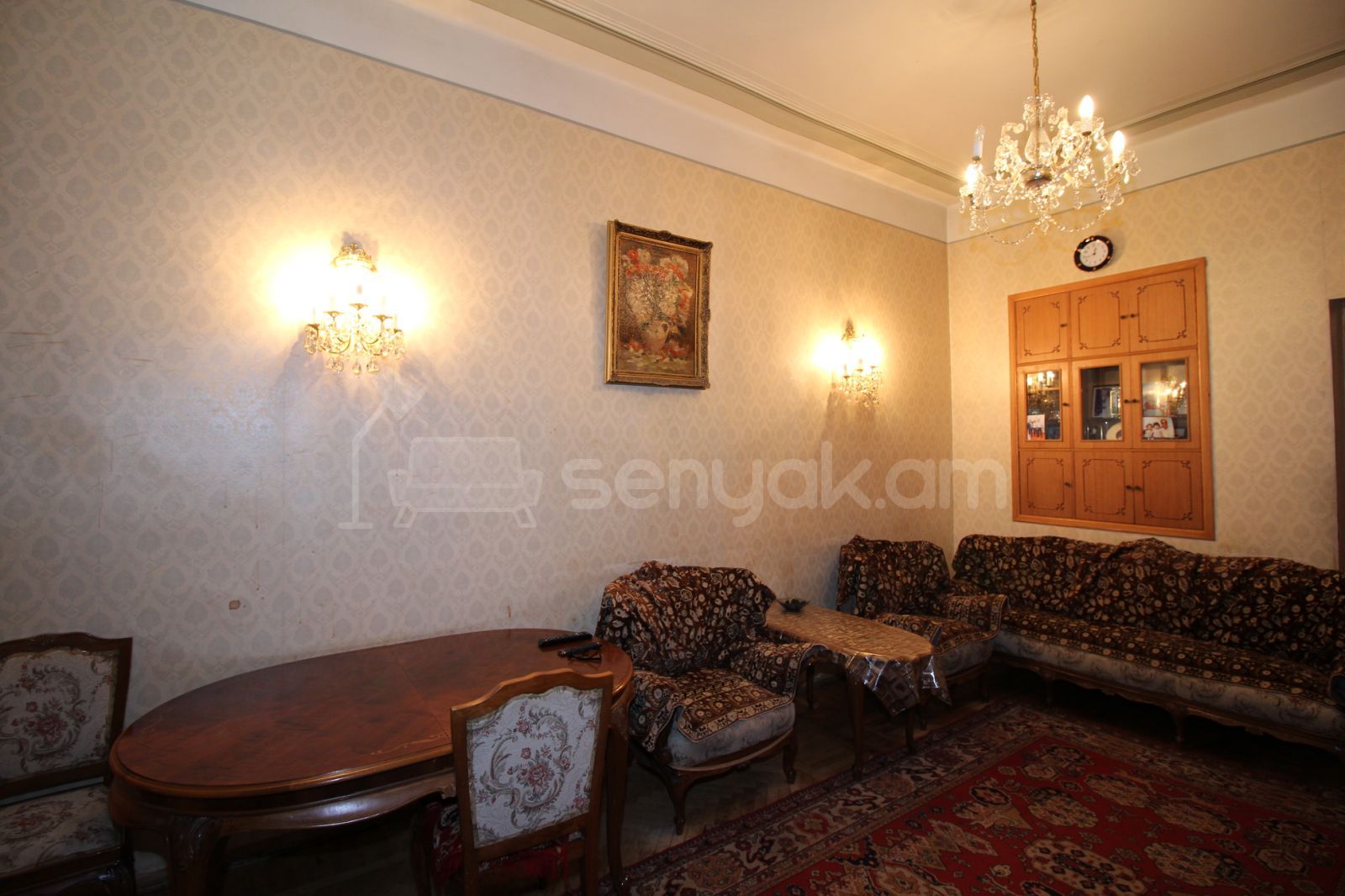 3 Սենյականոց Բնակարան Քարե Շենքում, 80քմ, 2/5 հարկ, Նորմալ Վիճակում