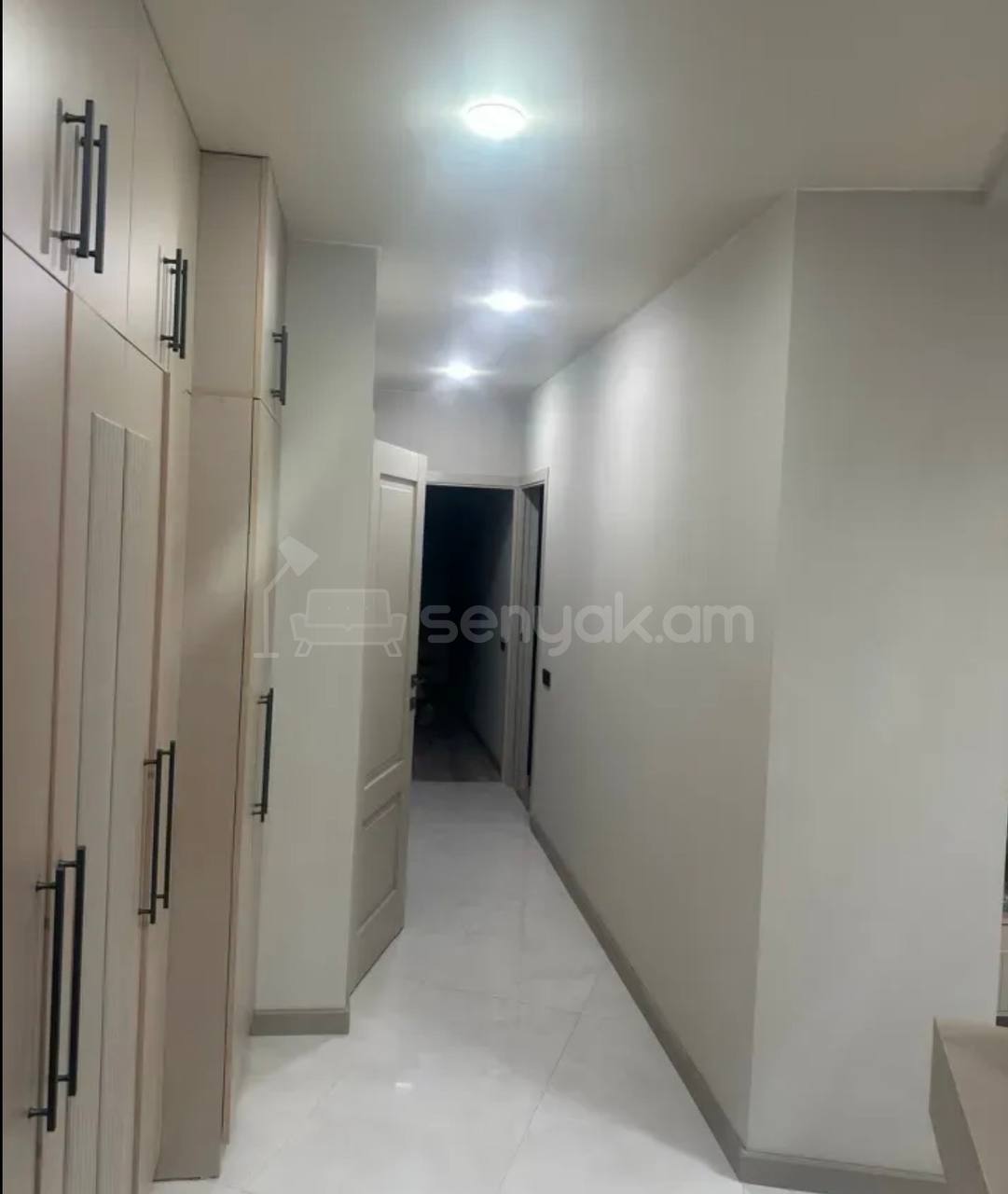 3 Սենյականոց Բնակարան, 83քմ, 10/16 հարկ, Կապիտալ Վերանորոգված