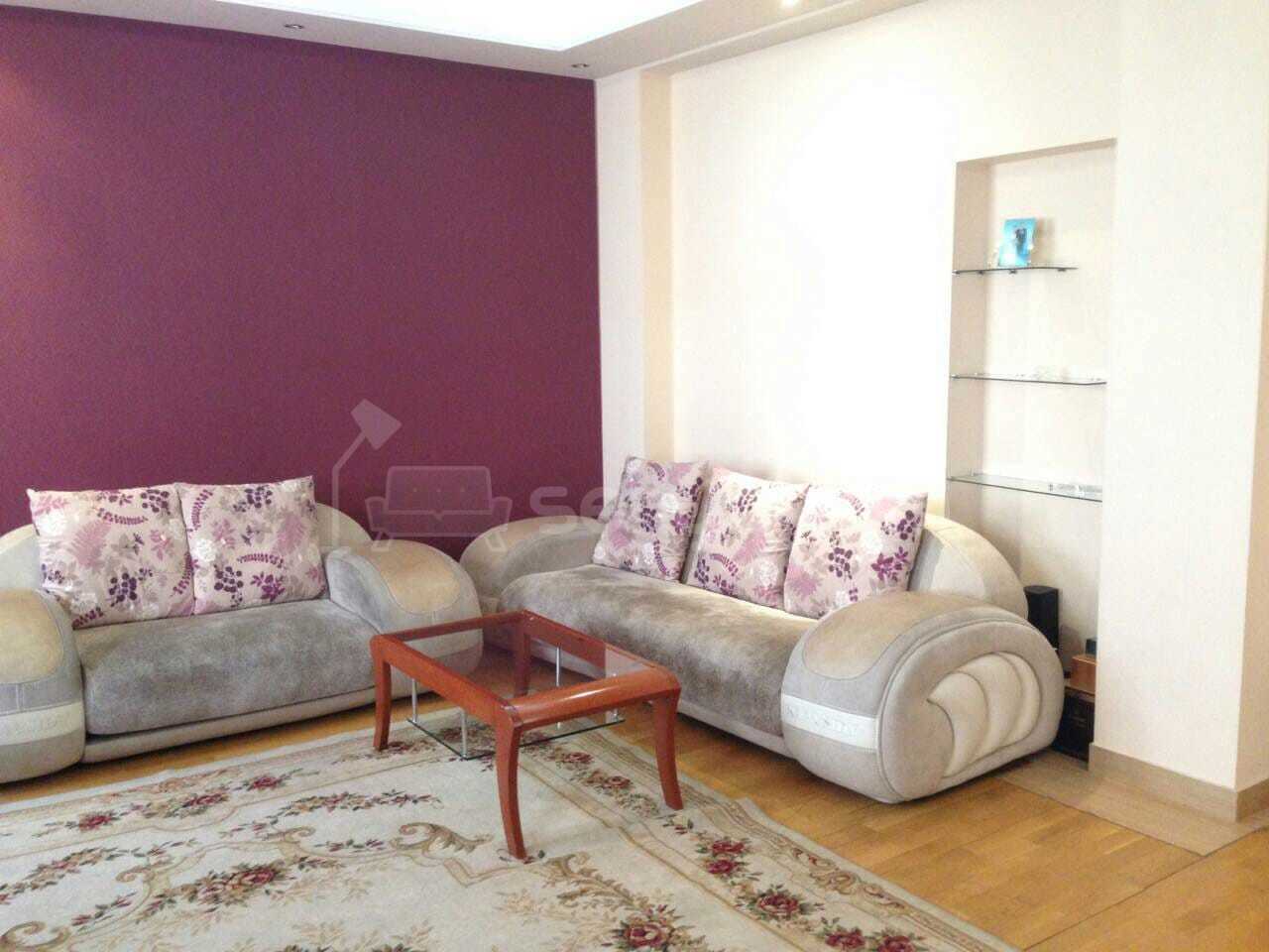 6 Սենյականոց Բնակարան Քարե Շենքում, 183քմ, 5/6 հարկ, Դիզայներական Վերանորոգված