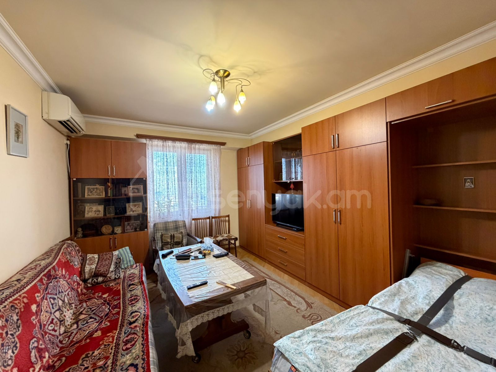 1 Սենյականոց Բնակարան, 42քմ, 9/9 հարկ, Կապիտալ Վերանորոգված, Կահավորված, Արևկող
