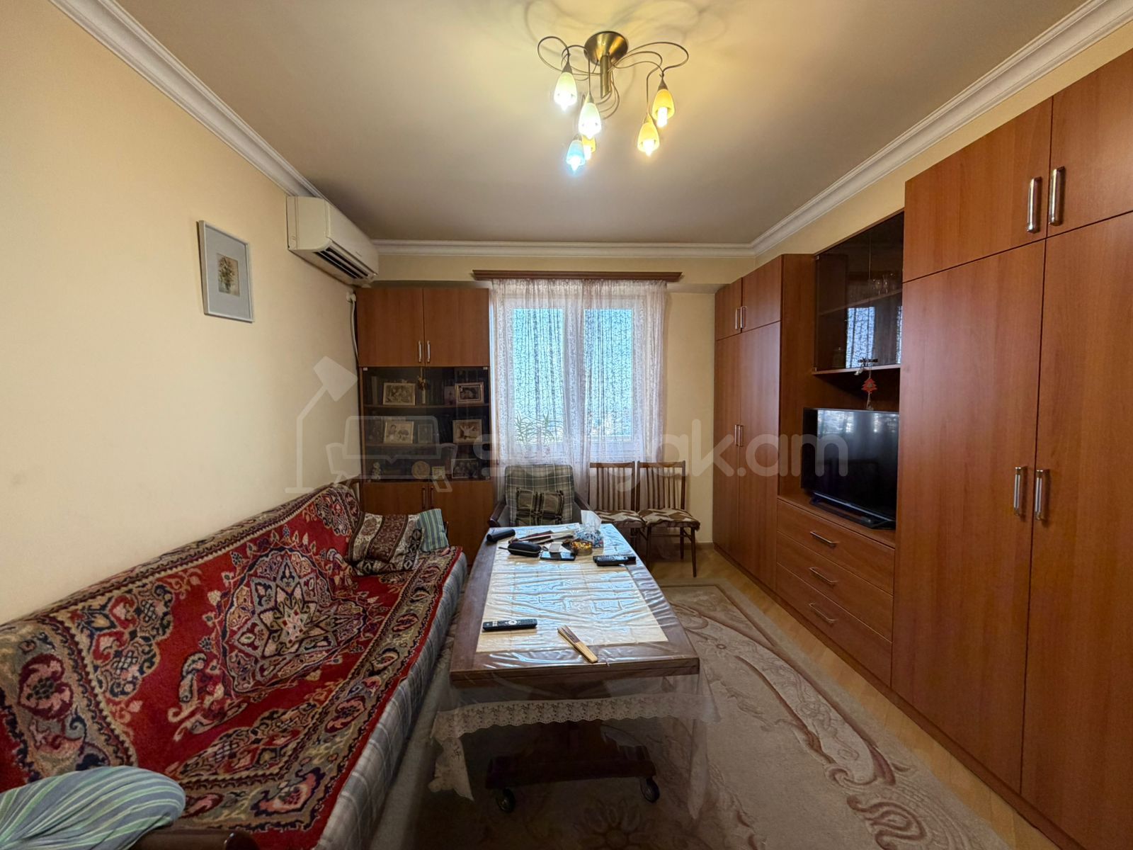 1 Սենյականոց Բնակարան, 42քմ, 9/9 հարկ, Կապիտալ Վերանորոգված, Կահավորված, Արևկող