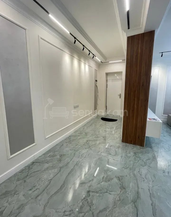 3 Սենյականոց Բնակարան Քարե Շենքում, 70քմ, 2/5 հարկ, Դիզայներական Վերանորոգված, Կահավորված