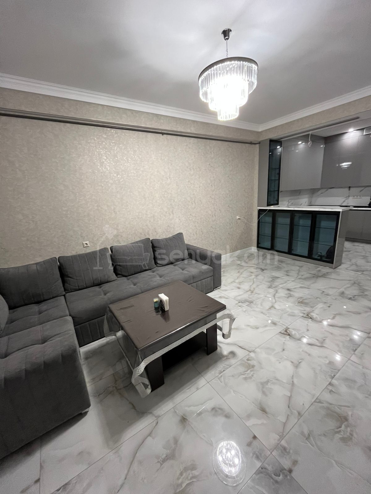 3 Սենյականոց Բնակարան Նորակառույցում, 74քմ, 6/18 հարկ, Կապիտալ Վերանորոգված, Կահավորված