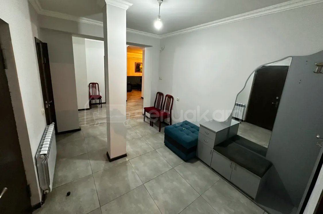 3 Սենյականոց Բնակարան, 83քմ, 1/9 հարկ, Կապիտալ Վերանորոգված, Կահավորված