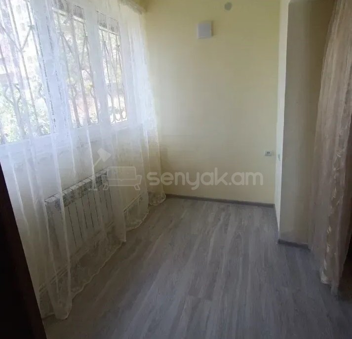 3 Սենյականոց Բնակարան, 70քմ, 1/9 հարկ, Կապիտալ Վերանորոգված