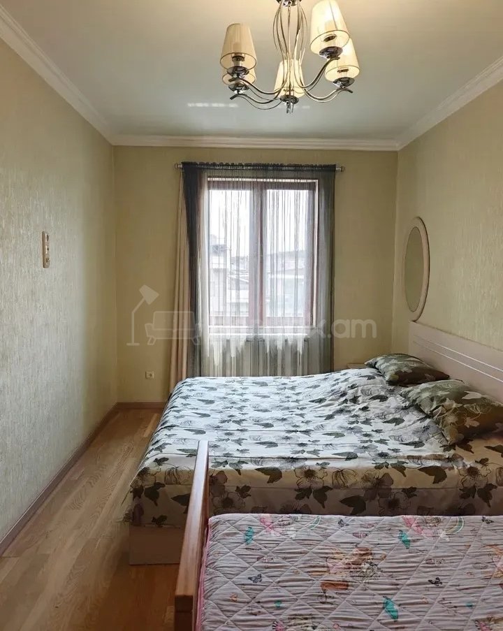 3 Սենյականոց Բնակարան, 70քմ, 4/9 հարկ, Կապիտալ Վերանորոգված