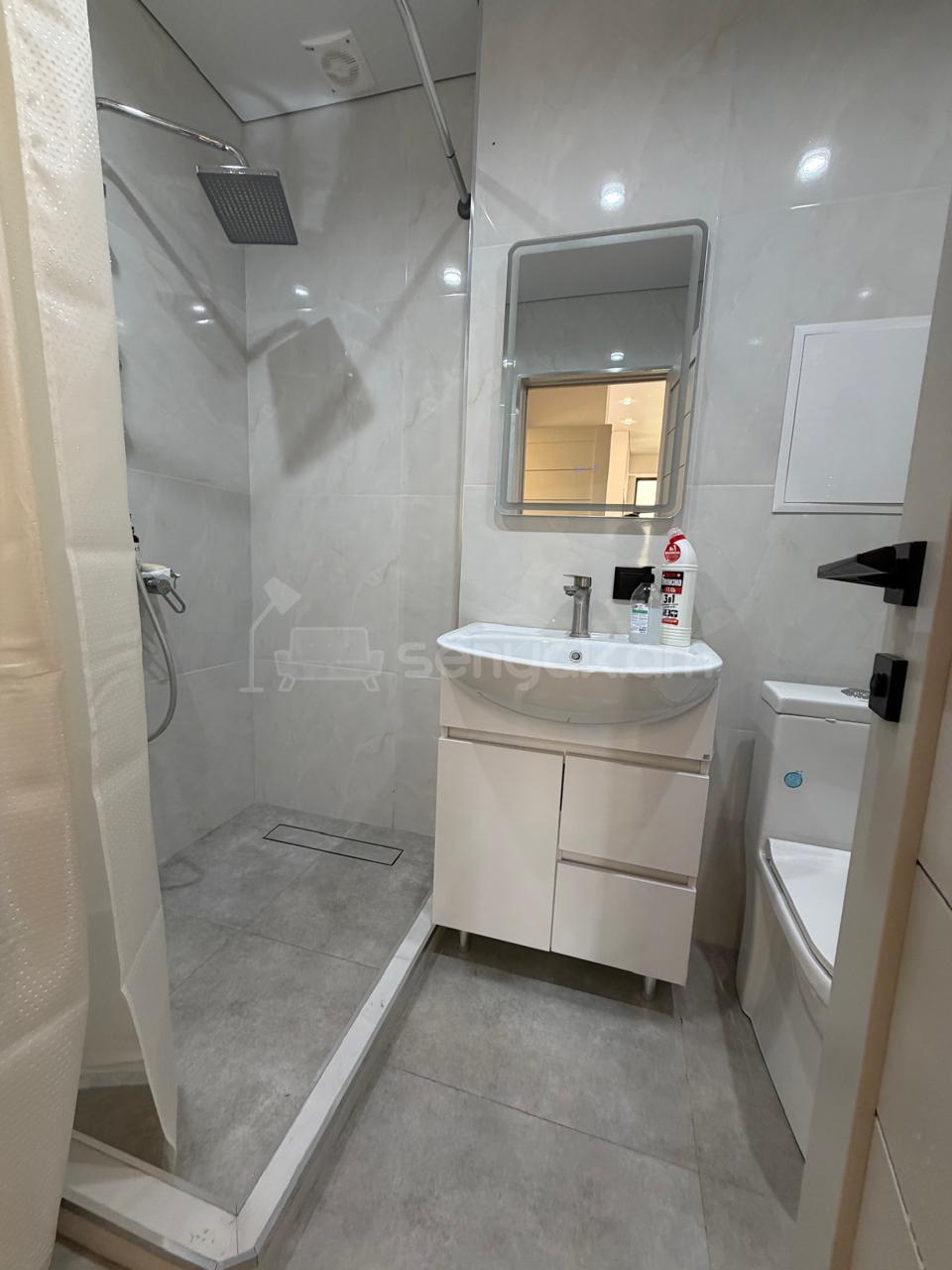 3 Սենյականոց Բնակարան Նորակառույցում, 70քմ, 9/10 հարկ, Կապիտալ Վերանորոգված, Կահավորված, Արևկող