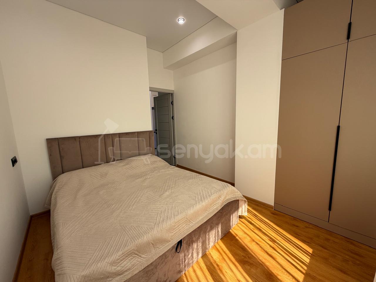 3 Սենյականոց Բնակարան Նորակառույցում, 70քմ, 9/10 հարկ, Կապիտալ Վերանորոգված, Կահավորված, Արևկող