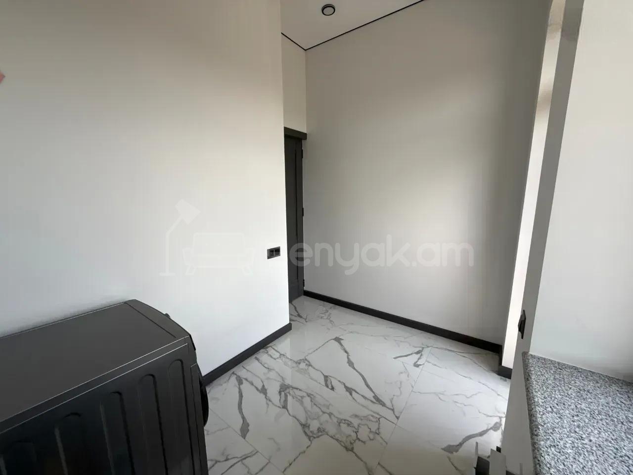 5 Սենյականոց Շքեղ Առանձնատուն, 180քմ, Ավտոտնակով