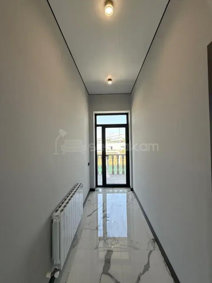 5 Սենյականոց Շքեղ Առանձնատուն, 180քմ, Ավտոտնակով