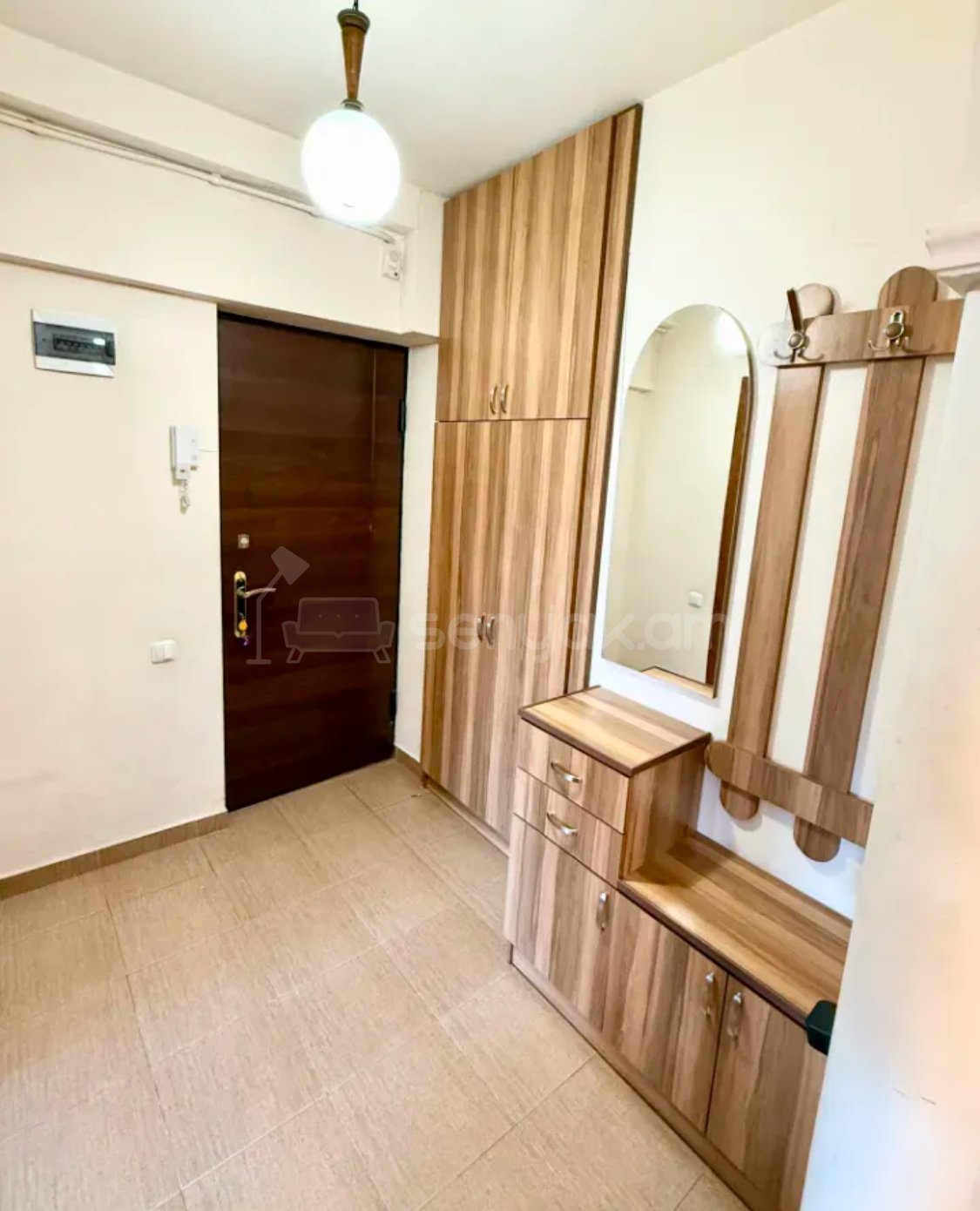 2 Սենյականոց Բնակարան, 60քմ, 5/9 հարկ, Կապիտալ Վերանորոգված, Կահավորված, Արևկող