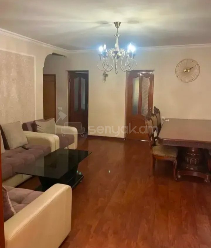 3 Սենյականոց Բնակարան Քարե Շենքում, 73քմ, 3/4 հարկ, Կոսմետիկ Վերանորոգված