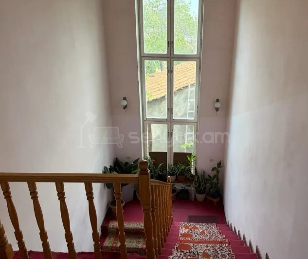 4 Սենյականոց Սեփական Տուն, 110քմ, Կոսմետիկ Վերանորոգված, Կահավորված