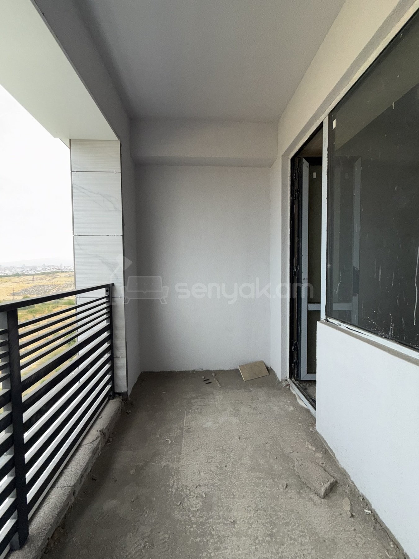 3 Սենյականոց Բնակարան Նորակառույցում, 103քմ, 12/18 հարկ, Զրոյական Վիճակում