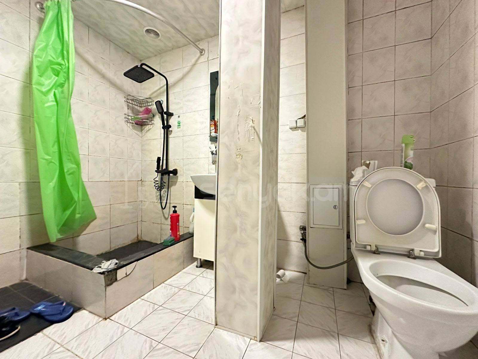 3 Սենյականոց Բնակարան, 80քմ, 1/9 հարկ, Նորմալ Վիճակում