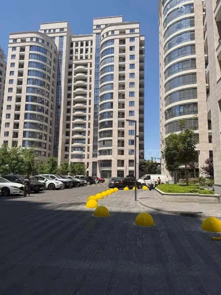 2 Սենյականոց Բնակարան Նորակառույցում, 70քմ, 5/22 հարկ, Զրոյական Վիճակում