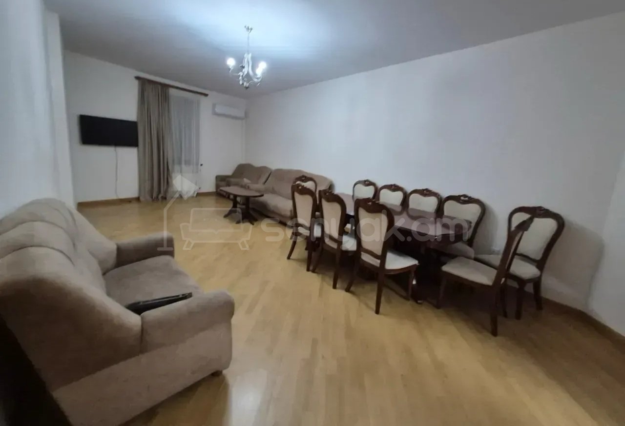 3 Սենյականոց Բնակարան Նորակառույց Քարե Շենքում, 112քմ, 5/10 հարկ, Կապիտալ Վերանորոգված, Կահավորված