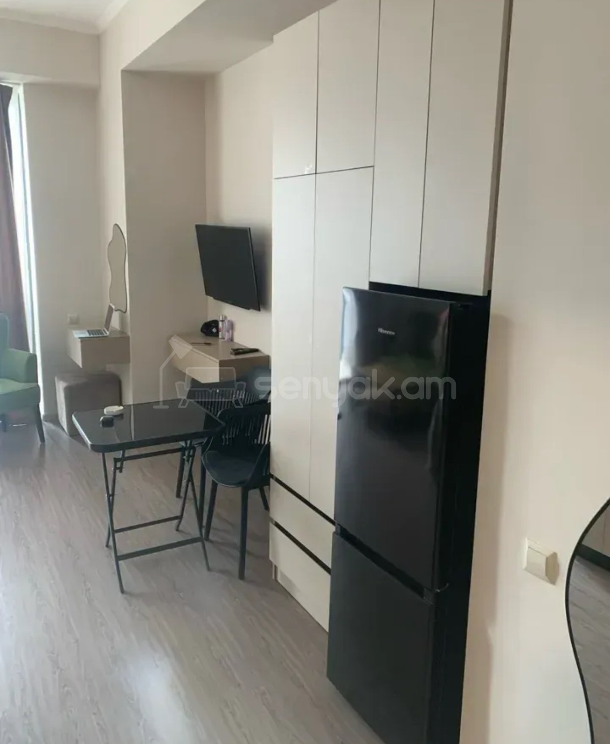 1 Սենյականոց Բնակարան, 42քմ, 5/9 հարկ, Դիզայներական Վերանորոգված