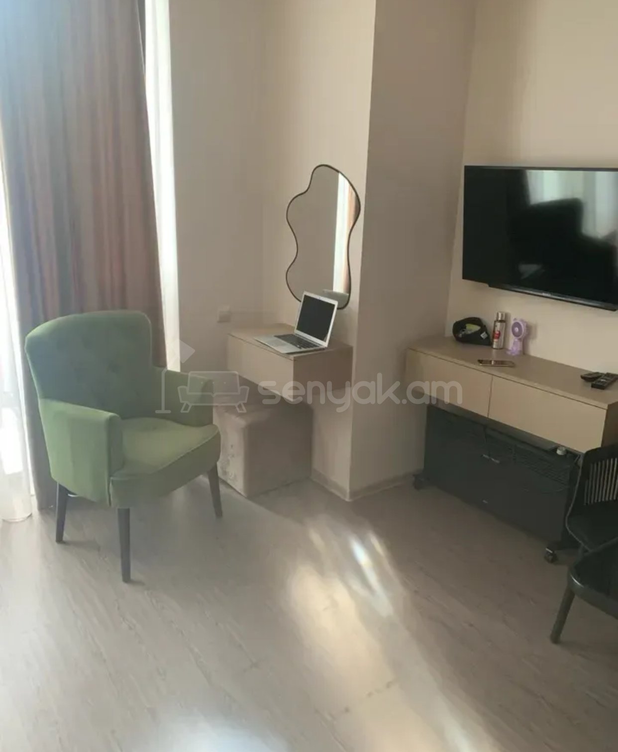 1 Սենյականոց Բնակարան, 42քմ, 5/9 հարկ, Դիզայներական Վերանորոգված
