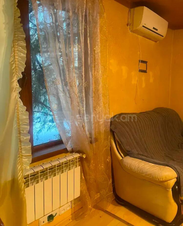 1 Սենյականոց Սեփական Տուն, 42քմ, Կապիտալ Վերանորոգված, Կահավորված
