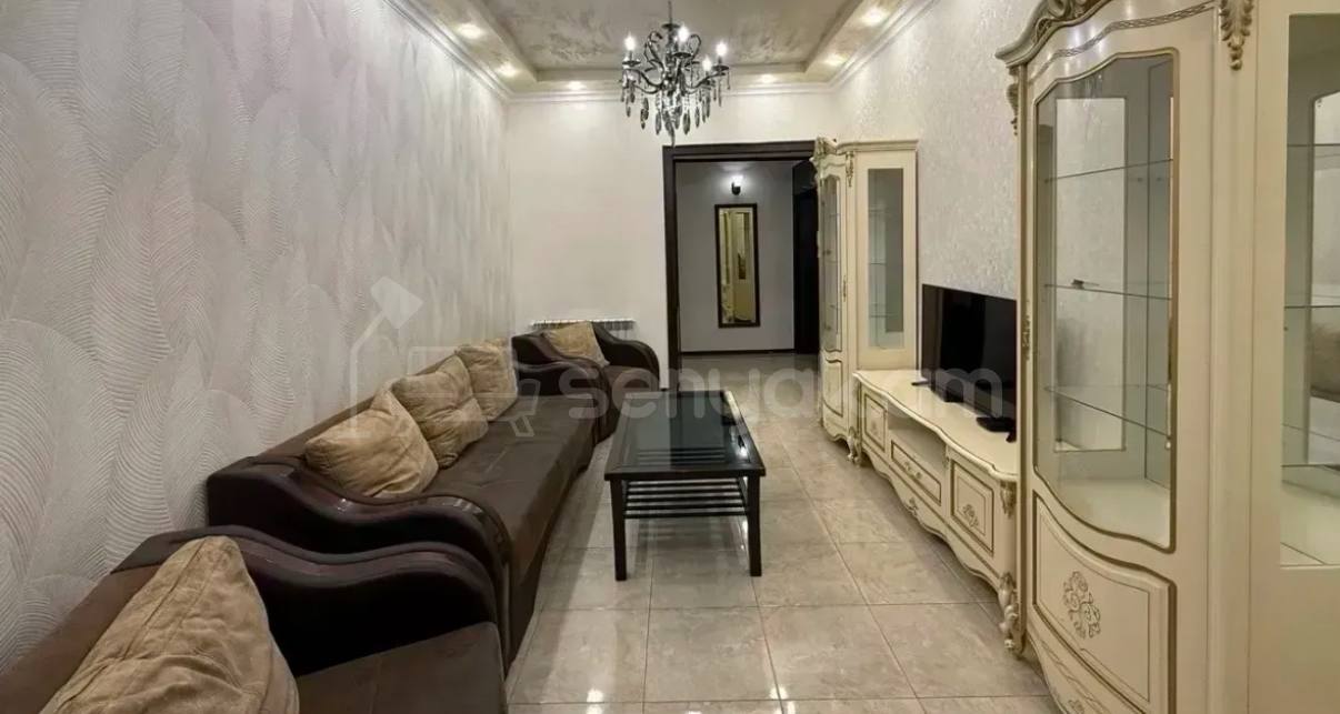 2 Սենյականոց Բնակարան Քարե Շենքում, 60քմ, 4/4 հարկ, Կապիտալ Վերանորոգված, Կահավորված