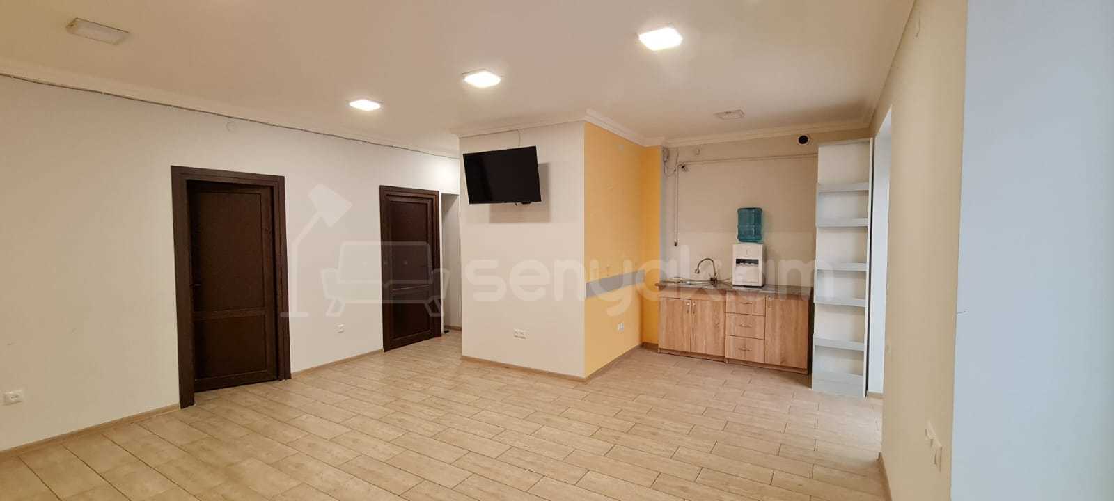 Օֆիսային Տարածք, 86քմ