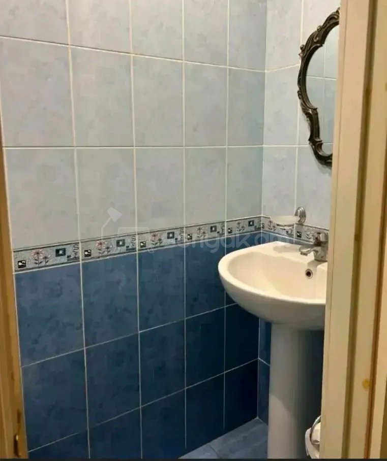 3 Սենյականոց Բնակարան Քարե Շենքում, 80քմ, 5/9 հարկ, Կապիտալ Վերանորոգված, Կահավորված