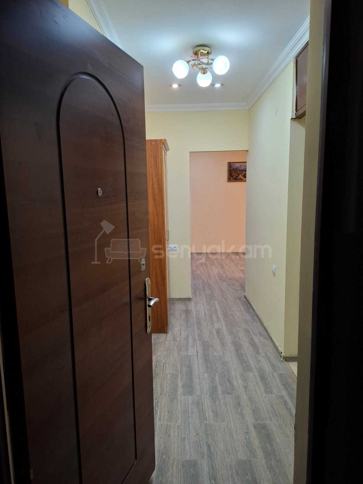 2 Սենյականոց Բնակարան, 53քմ, 3/9 հարկ, Դիզայներական Վերանորոգված