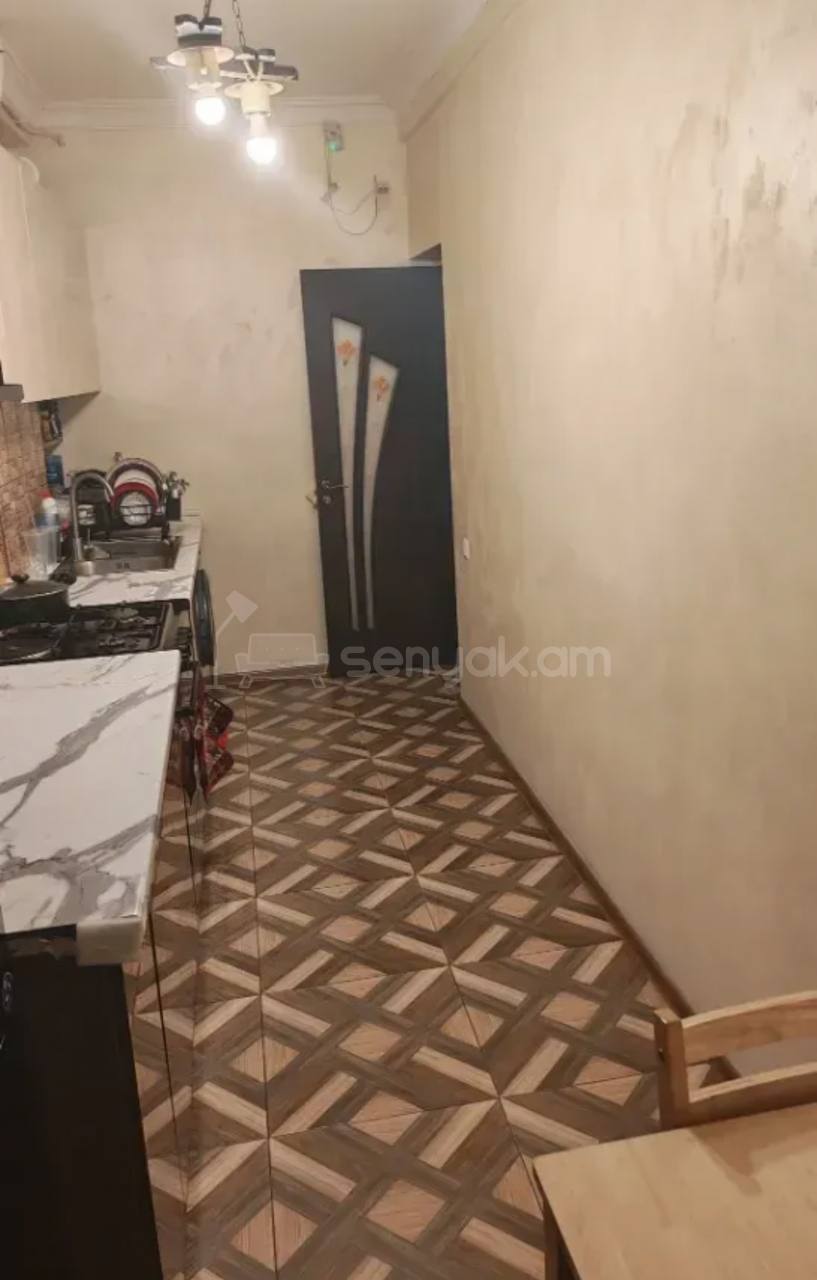 3 Սենյականոց Բնակարան, 78քմ, 1/9 հարկ, Կոսմետիկ Վերանորոգված