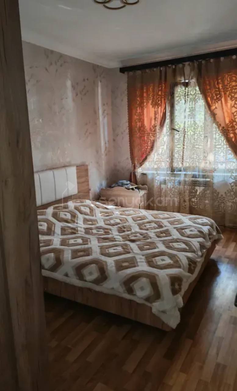 3 Սենյականոց Բնակարան, 78քմ, 1/9 հարկ, Կապիտալ Վերանորոգված