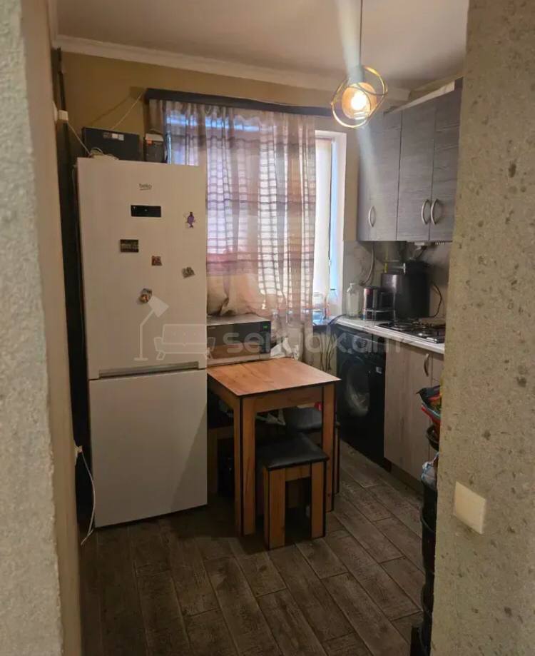 2 Սենյականոց Բնակարան, 53քմ, 2/5 հարկ, Կոսմետիկ Վերանորոգված