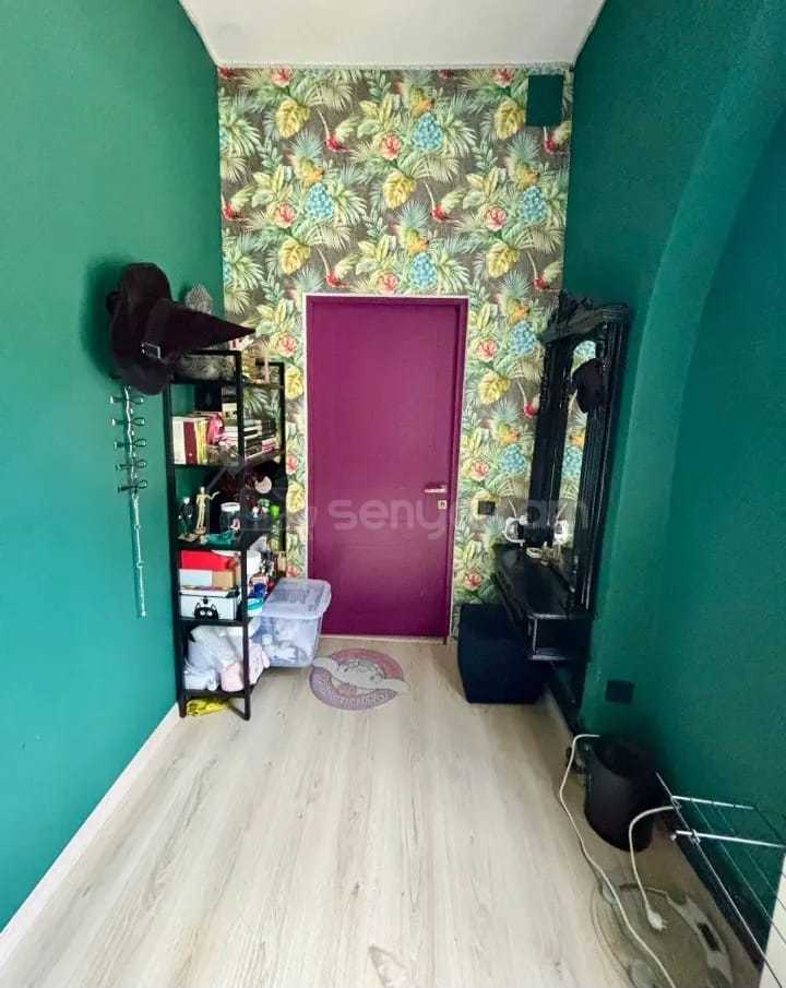 3 Սենյականոց Բնակարան Քարե Շենքում, 64քմ, 1/5 հարկ, Կապիտալ Վերանորոգված