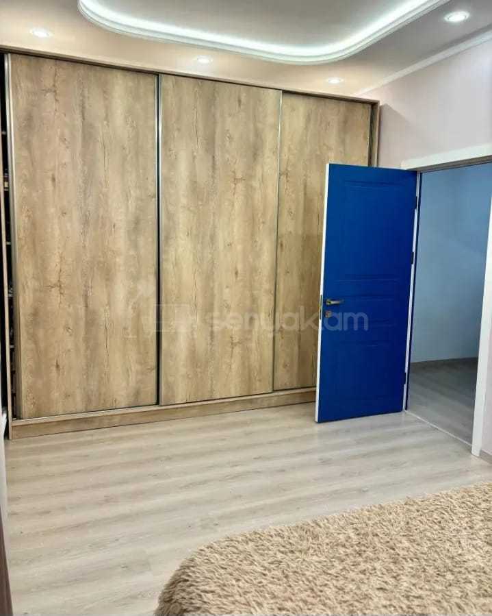 3 Սենյականոց Բնակարան Քարե Շենքում, 64քմ, 1/5 հարկ, Կապիտալ Վերանորոգված