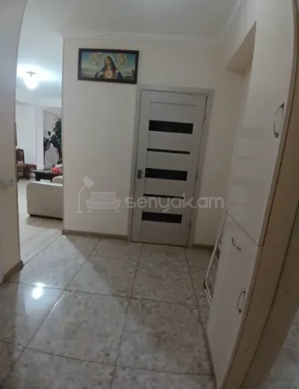3 Սենյականոց Բնակարան, 43քմ, 2/9 հարկ, Նորմալ Վիճակում