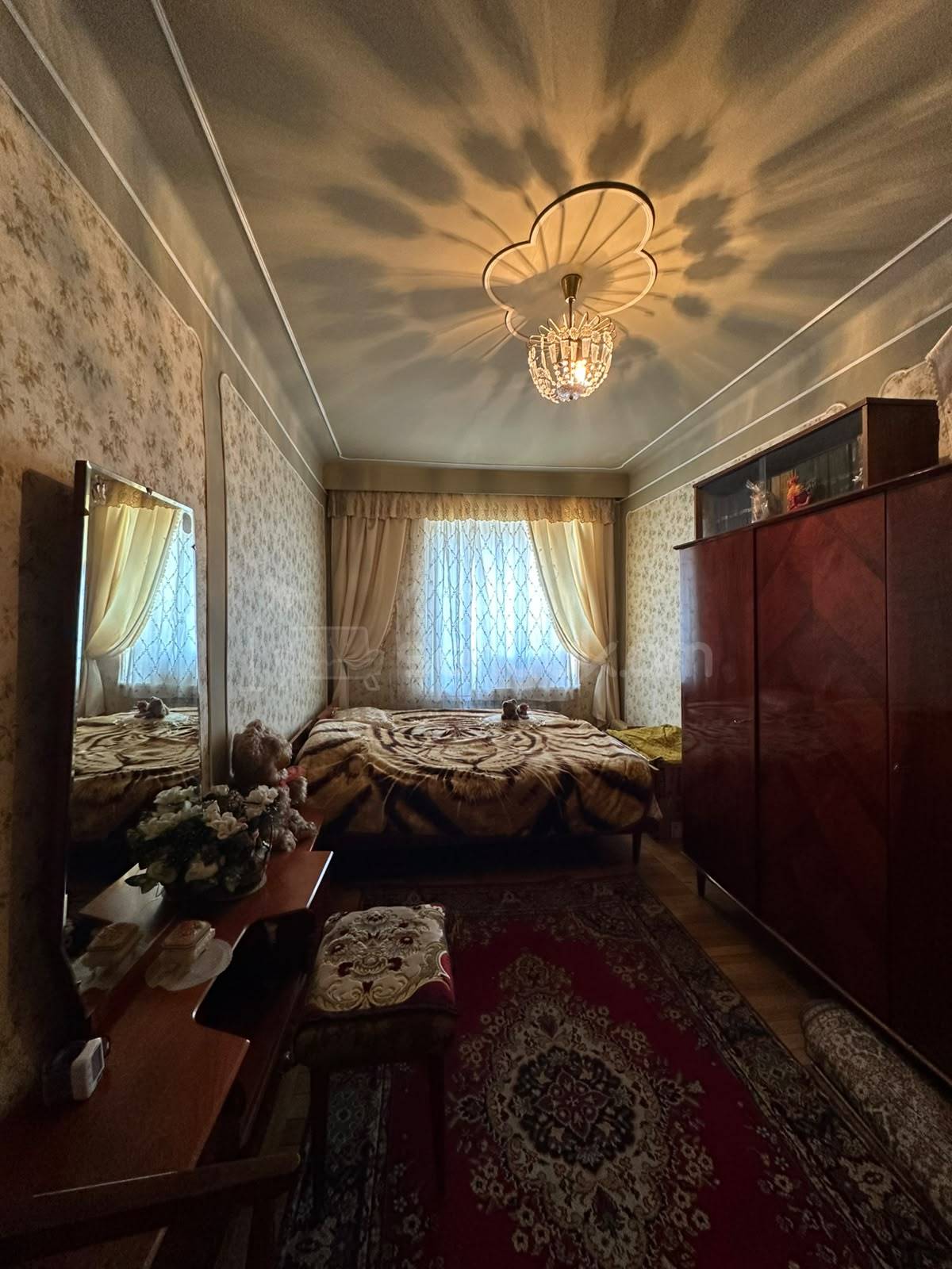 2 Սենյականոց Բնակարան Քարե Շենքում, 58քմ, 5/5 հարկ, Նորմալ Վիճակում