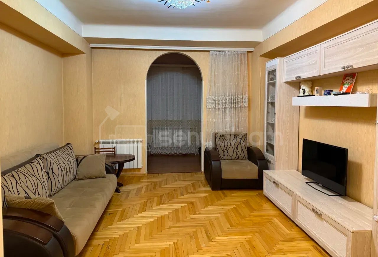 3 Սենյականոց Բնակարան, 60քմ, 3/9 հարկ, Նորմալ Վիճակում, Կահավորված