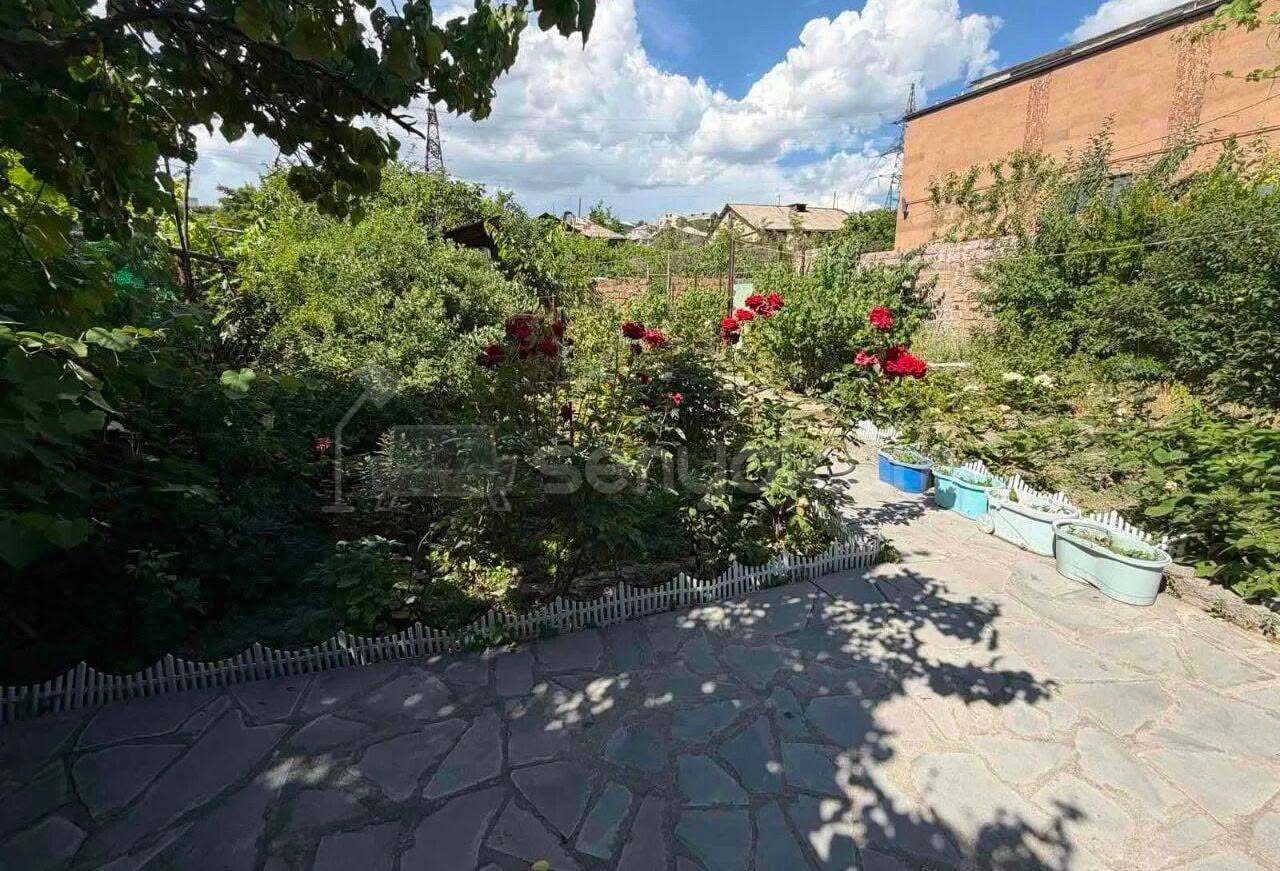 4 Սենյականոց Սեփական Տուն, 450քմ, Կապիտալ Վերանորոգված, Ավտոտնակով