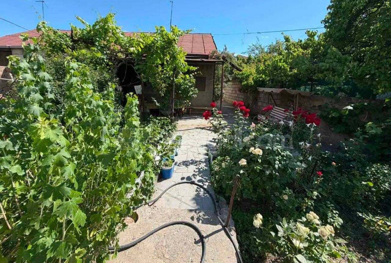 4 Սենյականոց Սեփական Տուն, 450քմ, Կապիտալ Վերանորոգված, Ավտոտնակով
