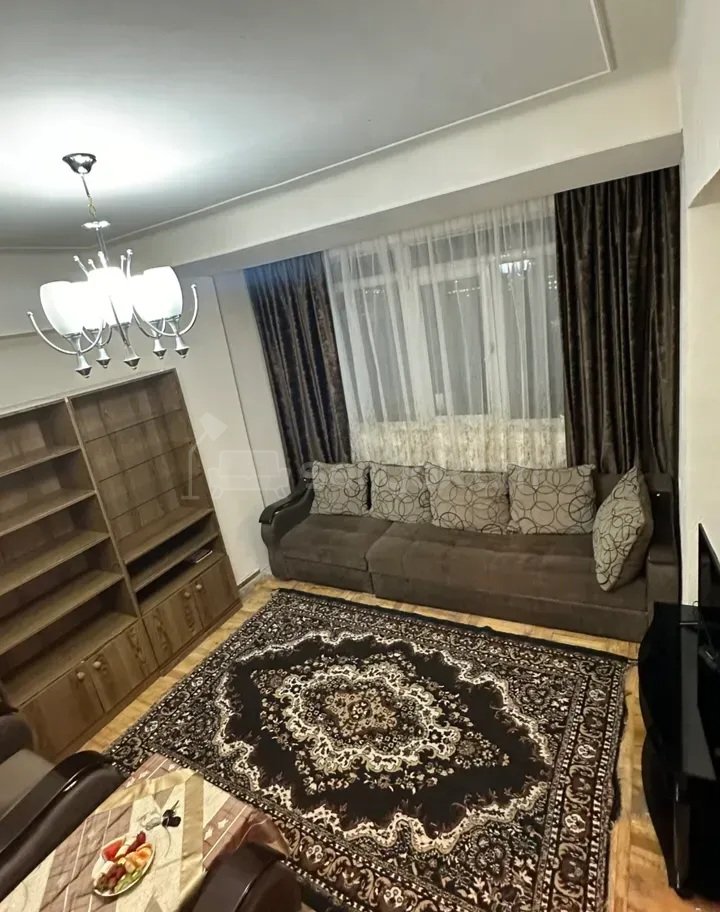 2 Սենյականոց Բնակարան Քարե Շենքում, 42քմ, 8/9 հարկ, Կապիտալ Վերանորոգված, Կահավորված