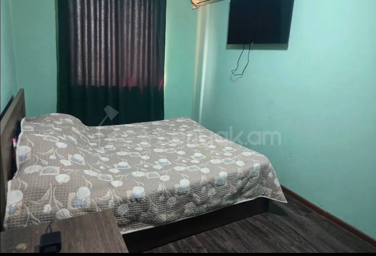 2 Սենյականոց Բնակարան Քարե Շենքում, 56քմ, 2/5 հարկ, Կապիտալ Վերանորոգված