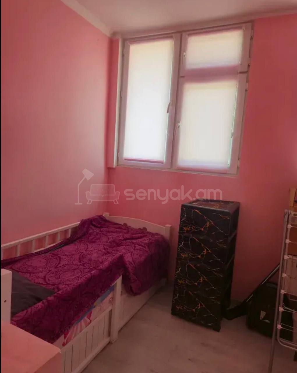 2 Սենյականոց Բնակարան Քարե Շենքում, 56քմ, 2/5 հարկ, Կապիտալ Վերանորոգված