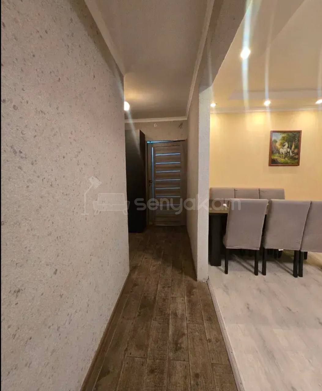 2 Սենյականոց Բնակարան Քարե Շենքում, 56քմ, 2/5 հարկ, Կապիտալ Վերանորոգված