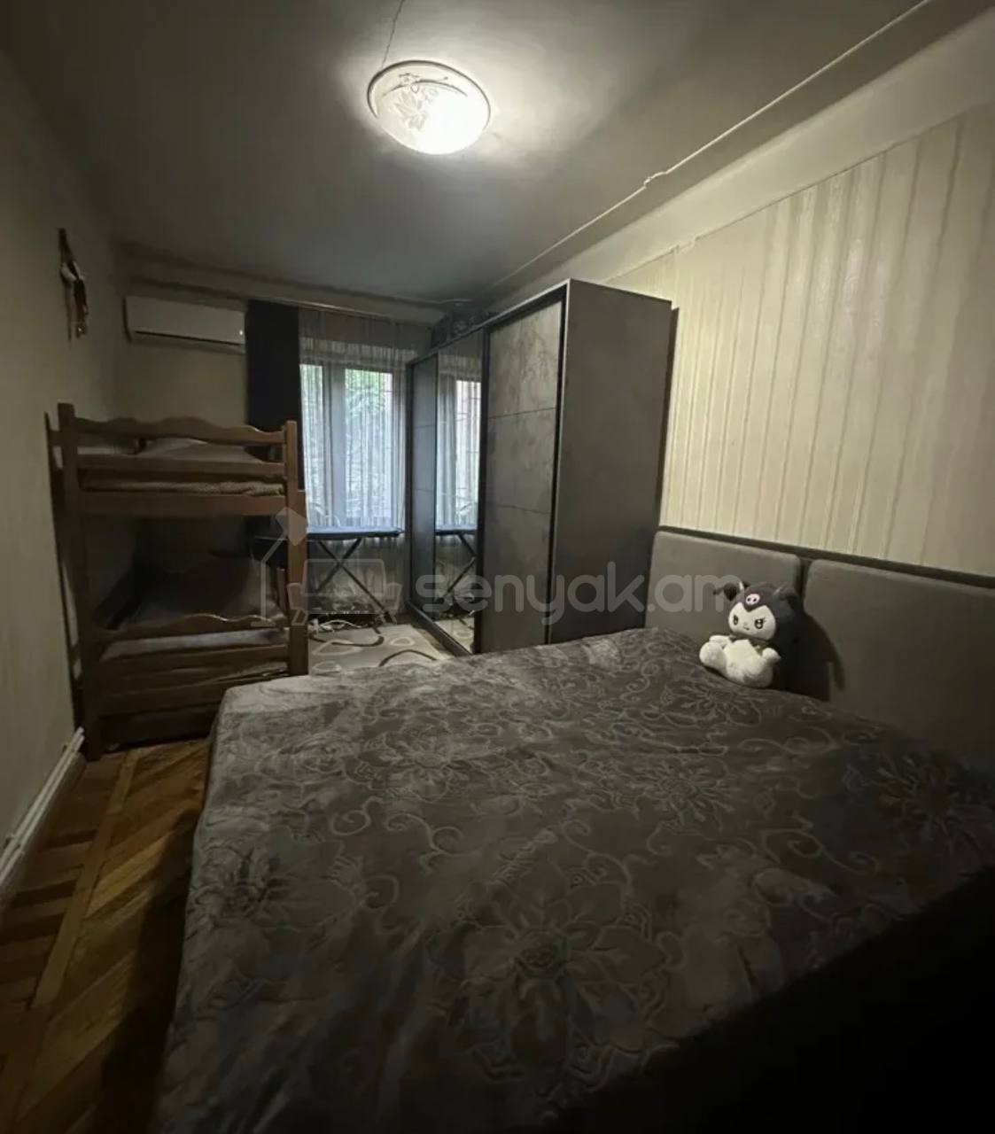 2 Սենյականոց Բնակարան Քարե Շենքում, 54քմ, 2/5 հարկ, Կապիտալ Վերանորոգված